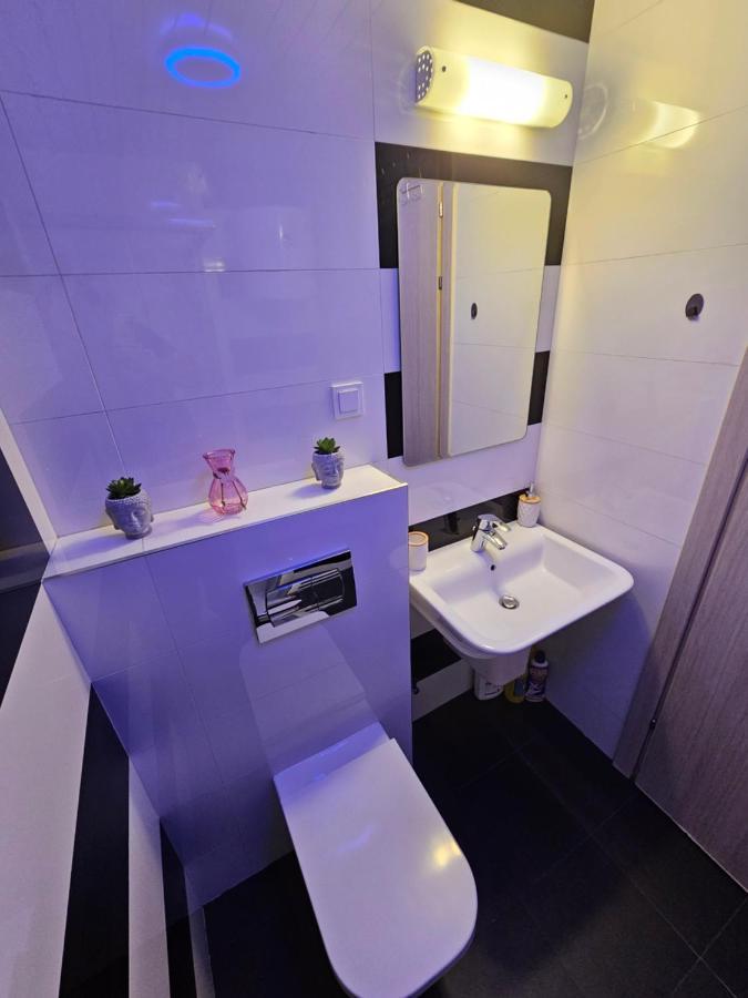 Eva'S Premium Apartments Skopje Bagian luar foto