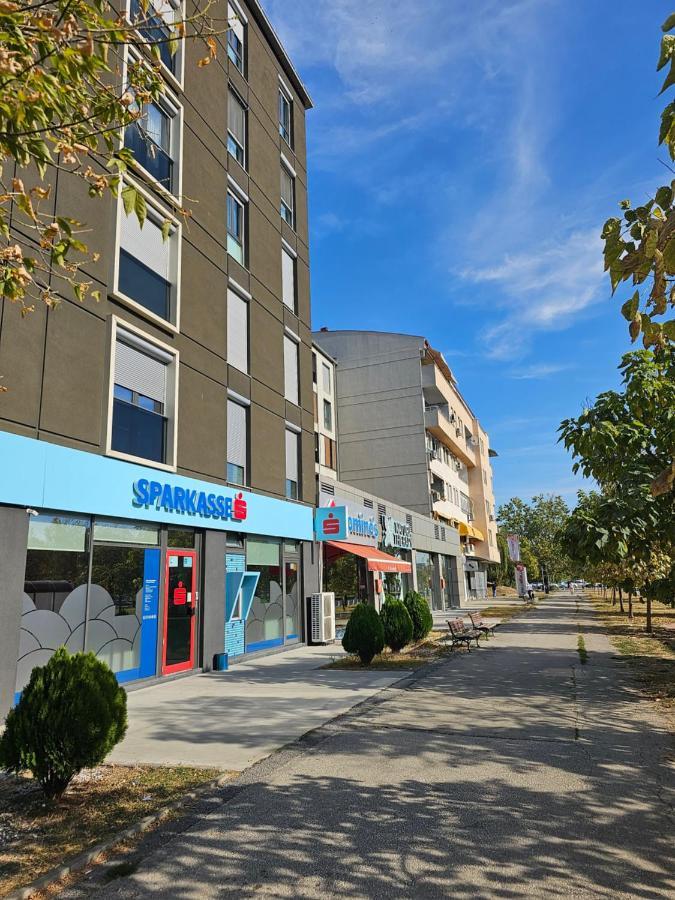 Eva'S Premium Apartments Skopje Bagian luar foto