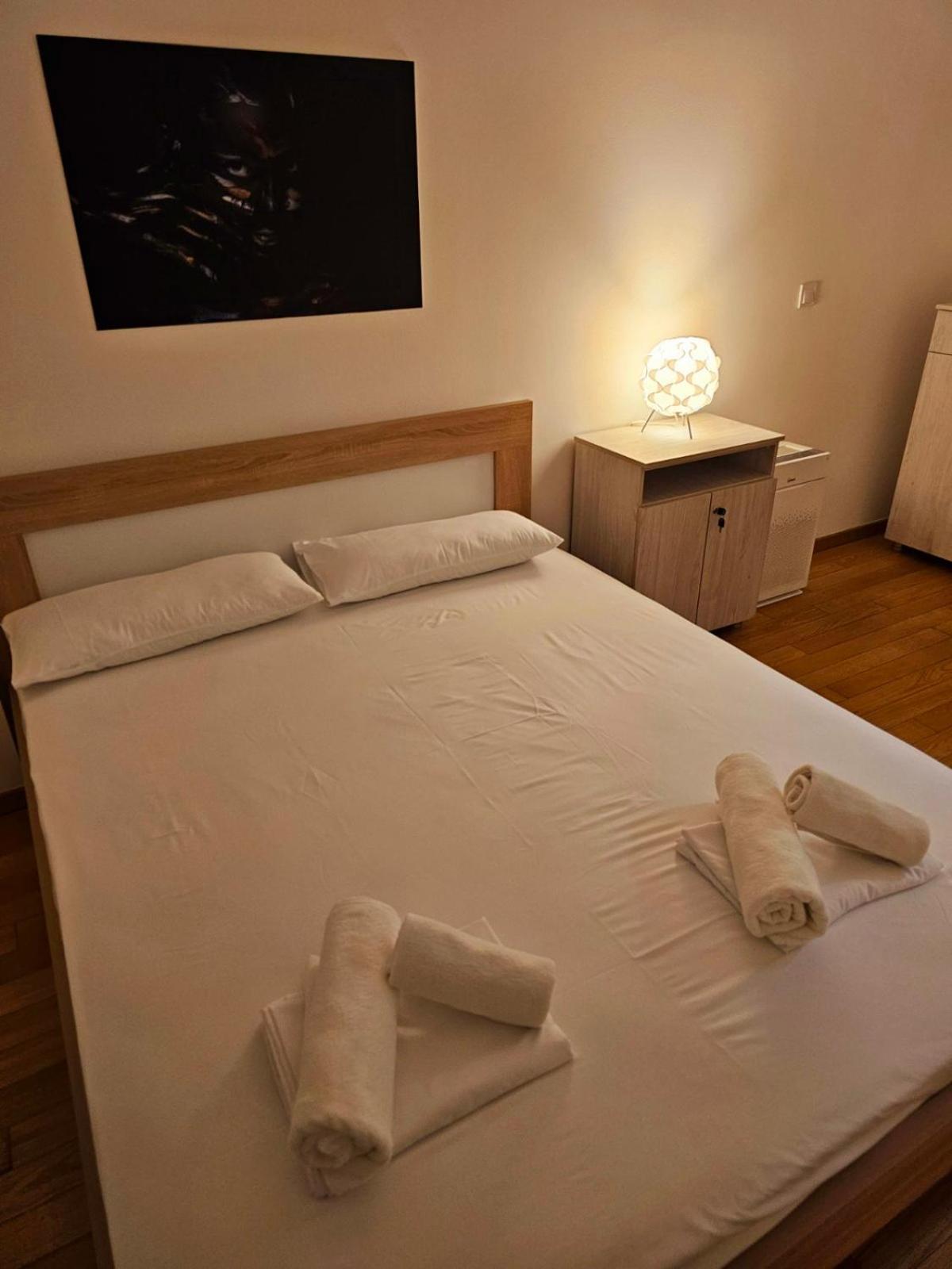 Eva'S Premium Apartments Skopje Bagian luar foto