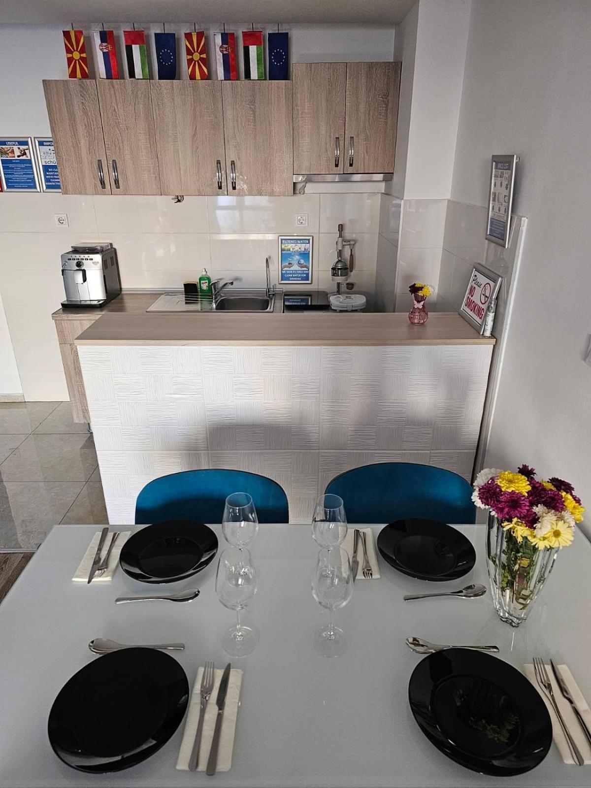 Eva'S Premium Apartments Skopje Bagian luar foto